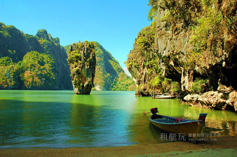 普吉游艇港-007島(詹姆士·邦德島) 普吉游艇港-007島(詹姆士·邦德島)